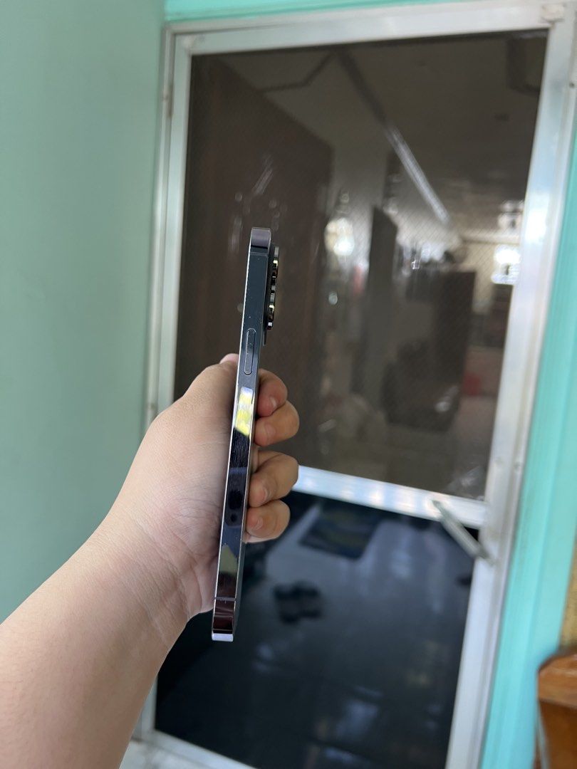 iPhone 14 Pro Max 256gb (Category: iPhone 14 Series) located in Quezon City. Submitted by cmh0122 (Listing ID 1470194438, Image 3). Description: Price is fixed. No more haggling. Details: • 256gb • 75% Battery Health • No replaced parts • Can use any SIM • No functional issues • Just some minimal scratches on the body frame • Original Box • Original Cord Bundle with my iPad listing, ₱51,000. .