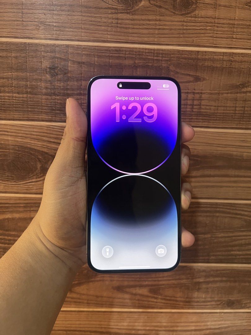 IPhone 14 Pro Max 256gb - Deep purple 96% BH (Category: iPhone 14 Series) located in Mandaluyong City. Submitted by 1550kicks (Listing ID 1470234051, Image 3). Description: 💜 iPhone 14 Pro Max 256GB – Deep Purple PRICE: ₱29,888 ONLY! ✨ Unit Details: * 256GB Storage * Deep Purple 💜 * ZP/A Variant * Factory Unlocked (Any SIM) * 96% Battery Health ( Replaced with Genuine Original Apple Battery ) * Face ID Working * True Tone Working * All Function