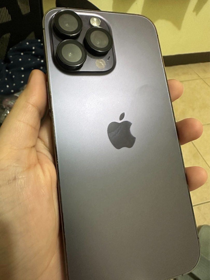 iPhone 14 Pro Max 256GB Deep Purple (Category: iPhone 14 Series) located in Makati City. Submitted by chaaaaa98 (Listing ID 1470332460, Image 1). Description: Deep Purple, 256GB Battery Health: 75% Openline Working FaceID/True Tone Inclusion: Box, Original Cable Camera is protected with Spigen lens protector (worth 1k+) Issue: May small hairline scratch sa screen (see photos).