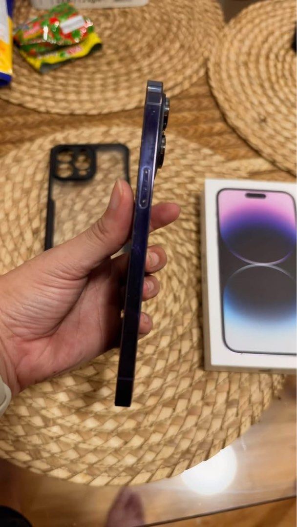 iPhone 14 Pro Max 256GB (w/ box) (Category: iPhone 14 Series) located in Caloocan City. Submitted by iamkyleacia (Listing ID 1470270311, Image 3). Description: iPhone 14 Pro Max 256GB Deep Purple (With Box) Price: P28k ONLY (Non-Negotiable) • 256GB / Deep Purple • 77% Battery Health (Original) • 100% Smooth functionally (Face ID, True Tone, All cameras working) • Complete with original box • Factory Unlocked / Clean iCloud Loc: Brgy 166 North Cal