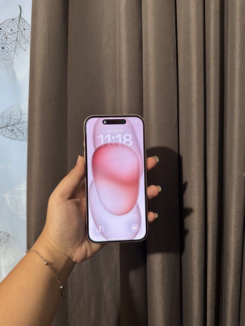 iPhone 15 - 128GB PINK (Category: iPhone 15 Series) located in Dasmarinas. Submitted by bianx_08 (Listing ID 1470184253, Image 2). Description: Selling iPhone 15 in pink - 128Gb - No history of repair - All working - 77% battery (original) - No sim restrictions - Signs of usage - No scratches Dasmariñas Unit, cord & Case .