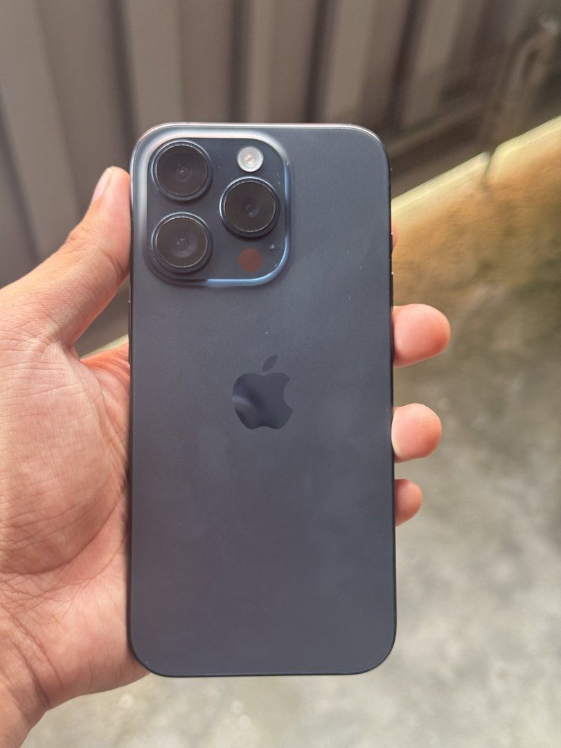 IPHONE 15 PRO 128GB BLUE TITANIUM (Category: iPhone 15 Series) located in Lipa City. Submitted by kiroooooo (Listing ID 1470245651, Image 1). Description: IPHONE 15 PRO 128GB BLUE TITANIUM ✔️ 82% Battery Health ✔️ Factory unlock ✔️ Bought from US (ll/a Variant) ✔️ No History of repair ✔️ Esim only ✔️ Openline ✔️ No Issue Inclusions: Unit, Case and Charger 📍Lipa City, Batangas Price is slightly negotiable.