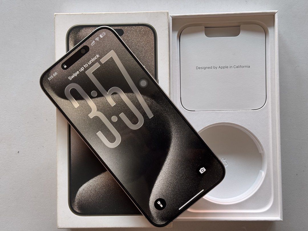 IPHONE 15 PRO MAX 256GB NATURAL TITANIUM (Category: iPhone 15 Series) located in Lipa City. Submitted by kiroooooo (Listing ID 1470245353, Image 1). Description: FOR SALE/SWAP PLUS CASH IPHONE 15 PRO MAX Natural titanium 256gb ✔️ Powermac Purchased ✔️ 87% Battery Health ✔️ Zp/a Variant, Ntc Approved🇵🇭 ✔️ Factory unlock ✔️ No Repair History ✔️ Physical Sim and Esim Supported ✔️ Openline ✔️ No Issue ✔️ Complete inclusions Inclusions: ORIGINAL BOX