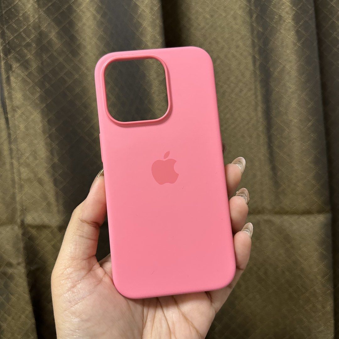 iPhone 15 Pro (Original Silicone Casing) (Category: Cases & Sleeves) located in Pasig City. Submitted by loveyyy08 (Listing ID 1470296155, Image 3). Description: Original Silicone Casing For iPhone 15 Pro Bought for ₱3,390.00 RFS: Not needed anymore 📍Location: Pasig Lifehomes 🛵Delivery: Same day delivery/LBC only 💰Mode of Payment: Cash/Bank Transfer .