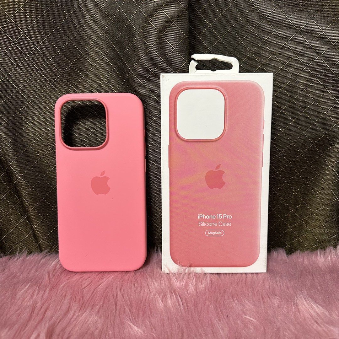 iPhone 15 Pro (Original Silicone Casing) (Category: Cases & Sleeves) located in Pasig City. Submitted by loveyyy08 (Listing ID 1470296155, Image 1). Description: Original Silicone Casing For iPhone 15 Pro Bought for ₱3,390.00 RFS: Not needed anymore 📍Location: Pasig Lifehomes 🛵Delivery: Same day delivery/LBC only 💰Mode of Payment: Cash/Bank Transfer .