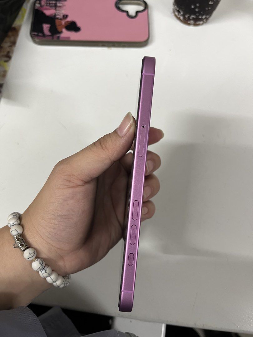 iPhone 16+ (Category: iPhone 16 Series) located in Santiago. Submitted by thriftsbyliji (Listing ID 1470244488, Image 3). Description: Model: iPhone 16+ Color: Pink Storage: 256 GB Battery Health: 100% 3 months used ✨With box ✨With receipt ✨Free adapter with original charger ✨No dents or scratches (well cared phone) ✨RFS: Need funds Price is negotiable. .