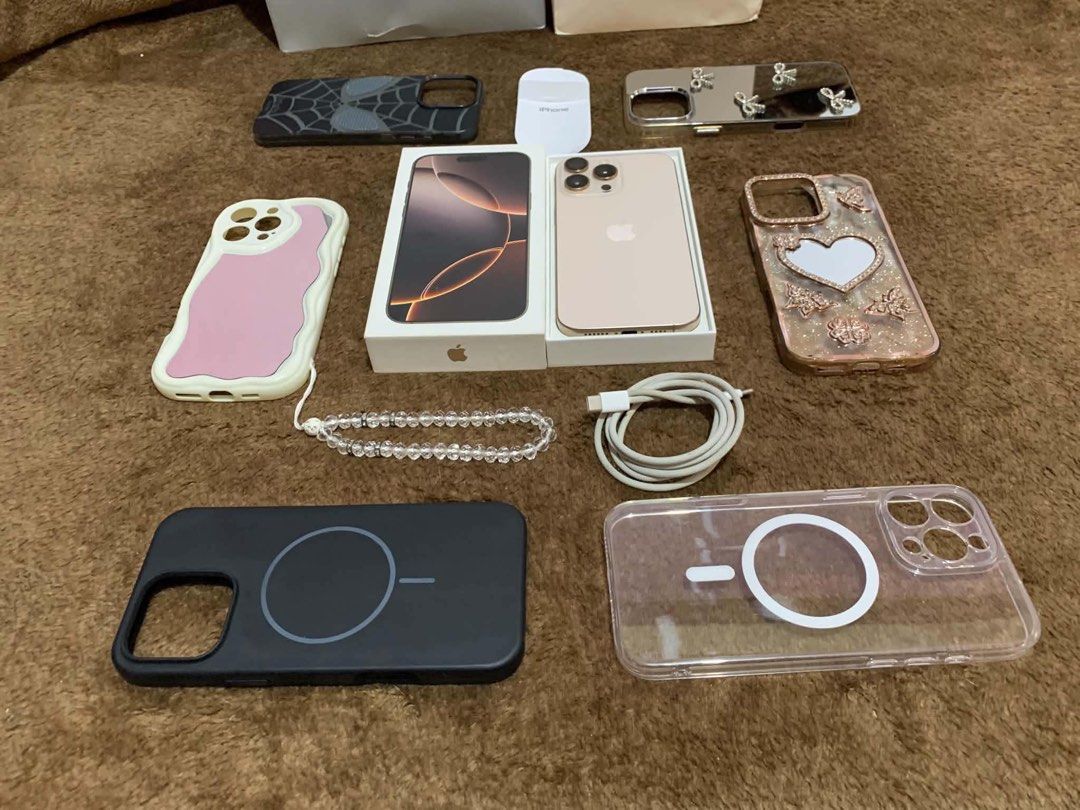 IPHONE 16 PRO MAX (Category: iPhone 16 Series) located in Navotas City. Submitted by ivioma601 (Listing ID 1470224458, Image 2). Description: IPHONE 16 PRO MAX 256 GB - DESERT TITANIUM For Sale or Swap to lower units or laptop ✅ 86% Battery Health ✅ Factory Unlocked | NTC approved ✅ No SIM Restriction (SIM & eSIM) ✅ No issues and No History of Repair ✅ Super Smooth Inclusions 📍Unit 📍Original Box with the same IMEI number 📍Original Cord 📍Origi