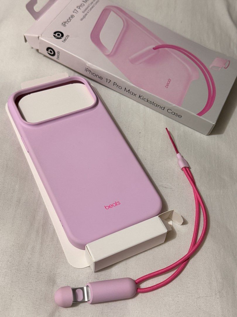 iPhone 17 Pro Max Case (Category: Cases & Sleeves) located in Cavite. Submitted by innahmoratha (Listing ID 1470250248, Image 1). Description: One time lang mga nagamit kung pano binili ganun padin 799 lang for 2 na !!! Sm Bacoor Meet Up.