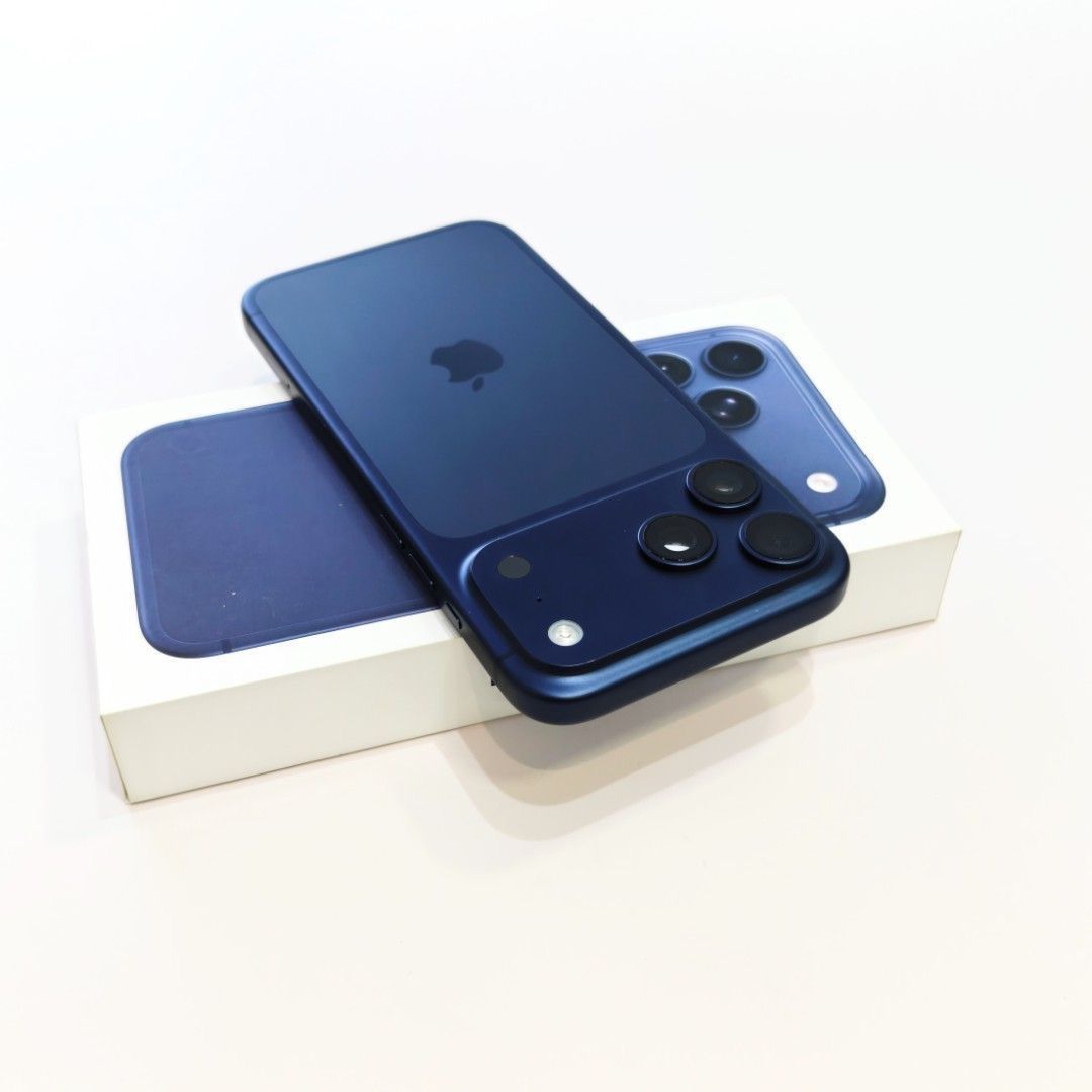 iPhone 17 Pro Max Deep Blue 512GB, Mobile Phones & Gadgets, Mobile ...