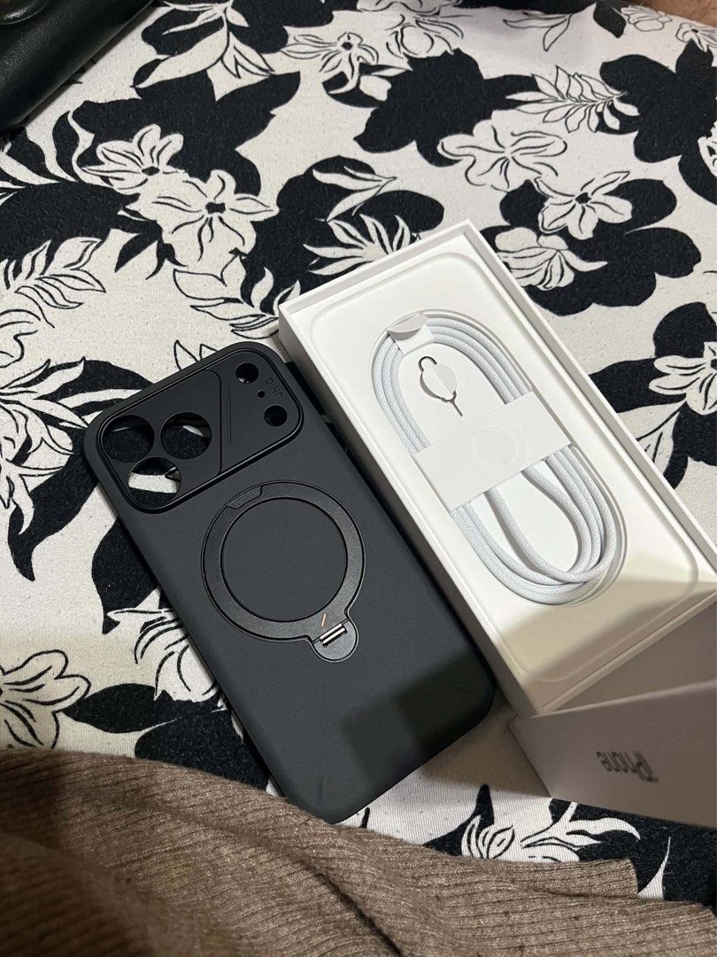 iPhone 18 Pro Max • 512 GB (Category: Other Mobile & Gadget Accessories) located in San Mateo. Submitted by isah.jeaaan (Listing ID 1470215244, Image 3). Description: Brandnew 512 GB Complete with box free case worth 4k peso commonwealth location meet up for checking and unli reset rfs: need funds.