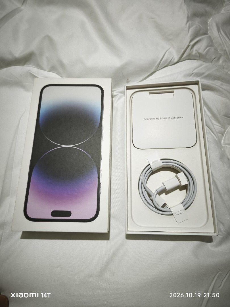 Iphone Promax 256gb Deep Purple (Category: iPhone 14 Series) located in Muntinlupa City. Submitted by carlos.31 (Listing ID 1470345645, Image 2). Description: All original never been repaired and replaced 79% battery health Original charging cable never been used Front and back protection since day 1 No scratch or dent Any network/sim can do Inclusions magsafe case and extra cable Meetup only - festival mall or bgc RFS - upgrade.