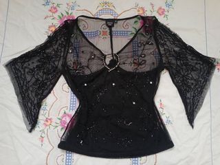 (Category: ) located in . Submitted by shayclothies_ (Listing ID 1470285220, Image 1). Description: .