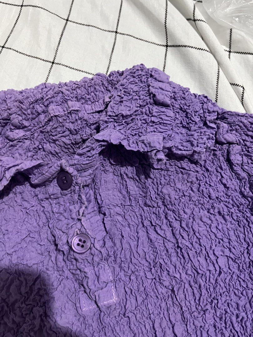 ISSEY MIYAKE (Category: Luxury Apparel) located in Davao. Submitted by rel18 (Listing ID 1470297675, Image 3). Description: ISSEY MIYAKE ORIG GOOD CONDITION .