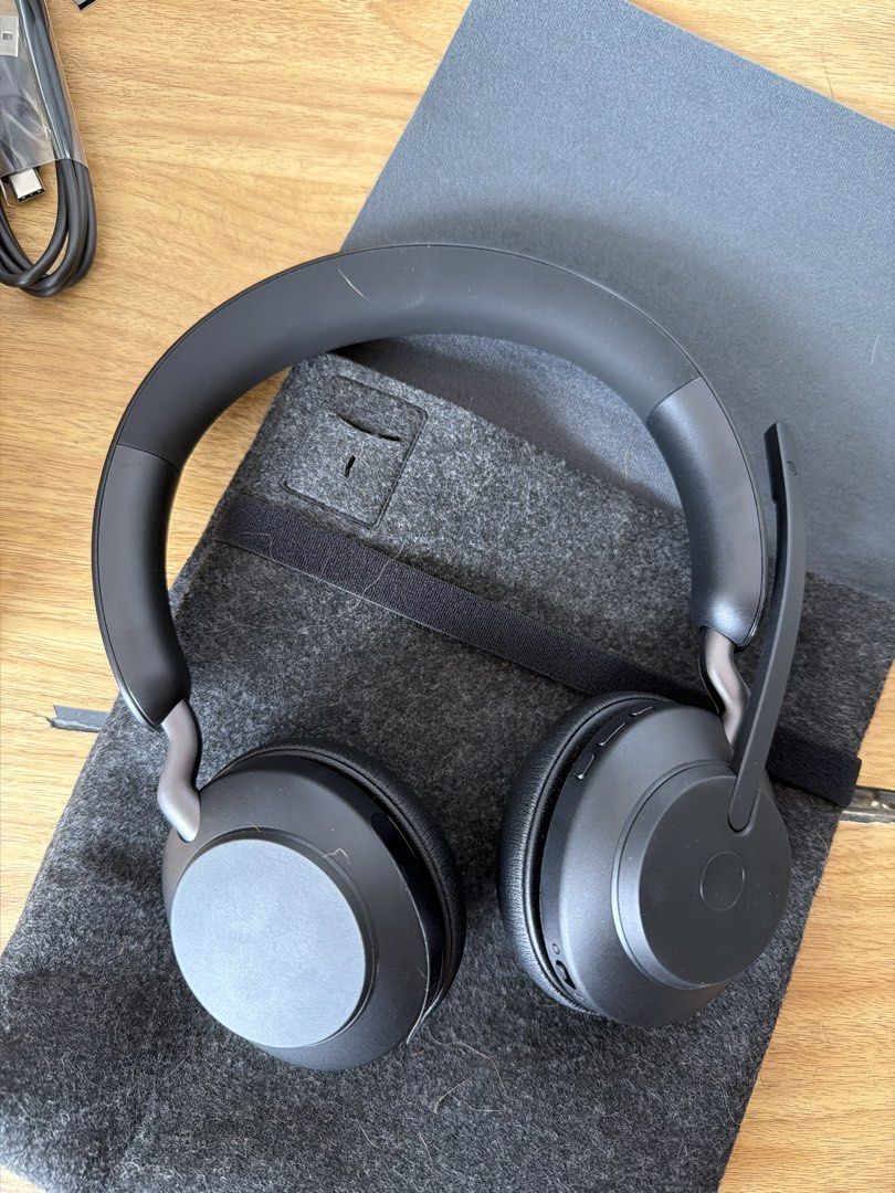 Jabra Evolve2 65 Wireless Headset with Charging Stand (Category: Headphones & Headsets) located in Mandaluyong City. Submitted by lebourriquet (Listing ID 1470166318, Image 3). Description: - Model: Jabra Evolve2 65 Wireless Headset (Black) - Condition: Clean, used once, and fully functional - Perfect for: Remote work, WFH setup, and office calls - Inclusions: Charging stand, USB Bluetooth adapter, USB cable, original box, and manuals - RFS: Extr