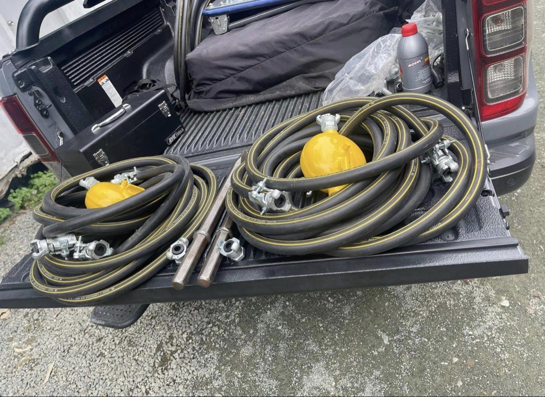 Jack hammer with complete accessories (Category: Construction Tools & Equipment) located in Manila. Submitted by santiago0721 (Listing ID 1470205029, Image 2). Description: TPB 90 Toku Brand Weight: 42 kg (Heavy Duty) Widely used by Maynilad Contractors & Water Districts With complete accessories 5 & 10 meters air hose (USA 3/4”) with couplers & clamps Steel Line Oiler Spare Couplers & clamps.