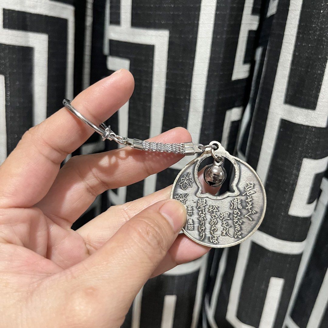 JAPAN BUNDLE — Vintage Souvenir Keychains | Assorted | 3 Pieces (Category: Vintage Collectibles) located in Mangaldan. Submitted by janzyvi (Listing ID 1470246077, Image 3). Description: .