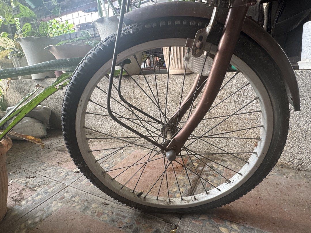 Japan Folding bicycle (Category: Bicycles) located in Paranaque City. Submitted by donn4u (Listing ID 1470325552, Image 3). Description: Working po ito need lang papalitan ang interior ng front wheel. RFS: Ndi na po nagagamit.