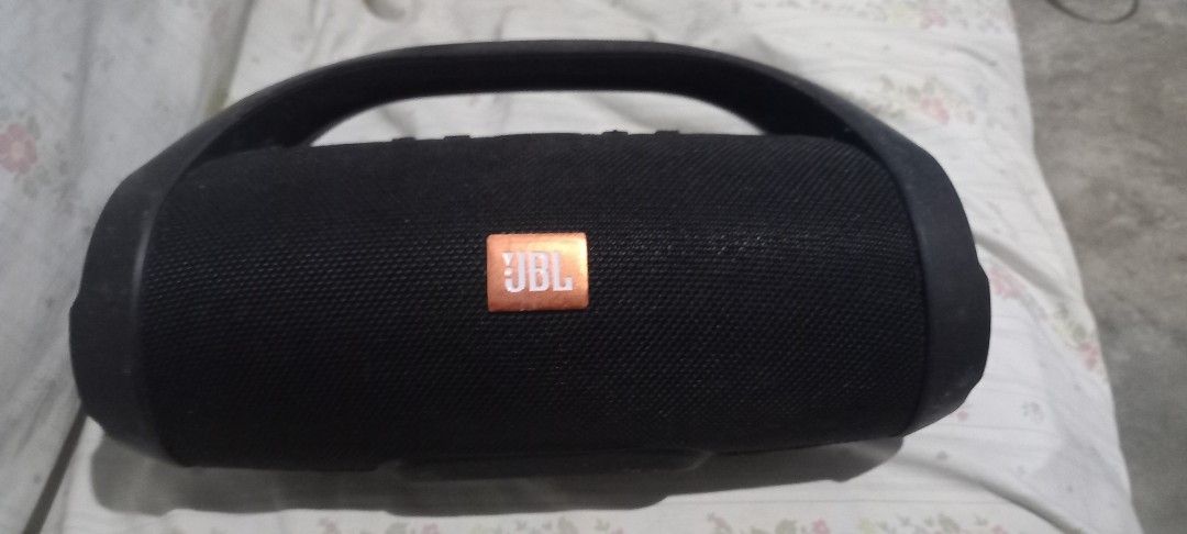 JBL Boombox 2 Portable Bluetooth Speaker (Category: Soundbars, Speakers & Amplifiers) located in Manila. Submitted by fasthorse-5051 (Listing ID 1470184090, Image 2). Description: - Authentic JBL Boombox 2 portable Bluetooth speaker in sleek black - Heavy-duty design featuring a convenient built-in handle for easy carrying - Delivers massive, room-shaking sound output ideal for parties and outdoor events - Equipped with dual side passive radiator