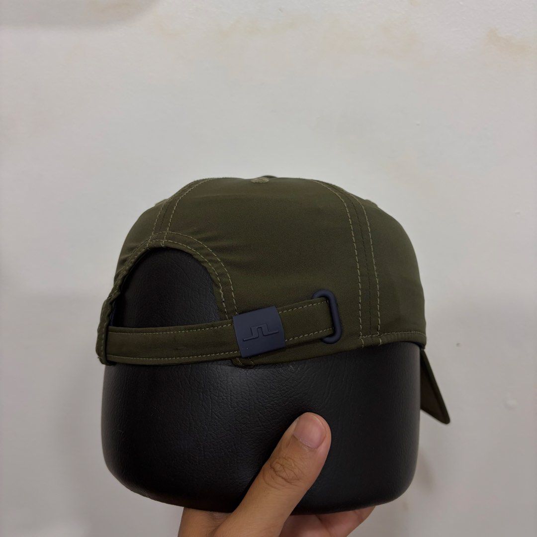 j.lindeberg (Category: Caps & Hats) located in Santa Rosa. Submitted by gardenofthrifts (Listing ID 1470148595, Image 3). Description: Cap ₱1680 OSFA 10/10 Condition Comment “Mine” below to purchase..