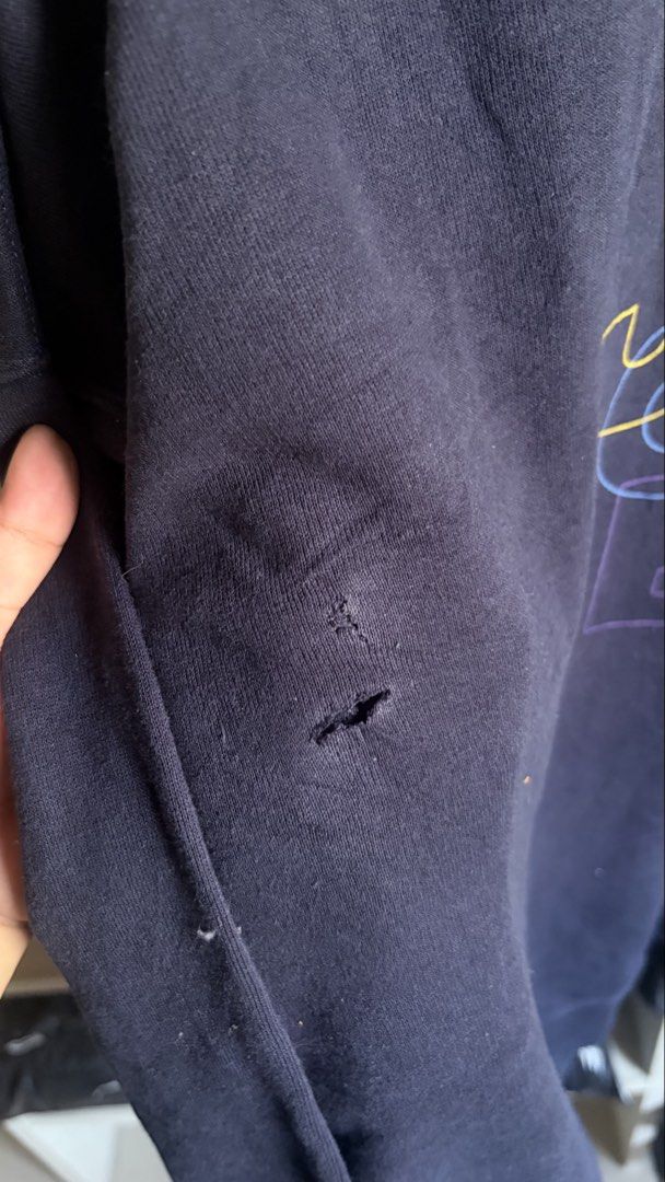 Jockey Crewneck (Category: Coats, Jackets and Outerwear) located in Manila. Submitted by _revault (Listing ID 1470239476, Image 3). Description: .