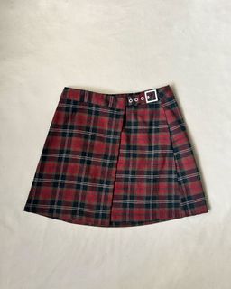 (Category: ) located in . Submitted by hotlinevintage777 (Listing ID 1470157751, Image 1). Description: .