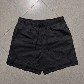 (Category: ) located in . Submitted by re_sell01 (Listing ID 1470301270, Image 1). Description: .