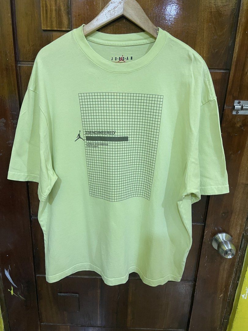 Jordan Shirt (Category: Tshirts & Polo Shirts ) located in Marikina City. Submitted by greatfindsmnlph (Listing ID 1470189894, Image 1). Description: Jor dan Shirt Price: 300 Size: XL Width: 25.5 Length: 30 Color: Apple Green Color Rate: 10/10 Condition: 10/10 almost new Very nice in actual.