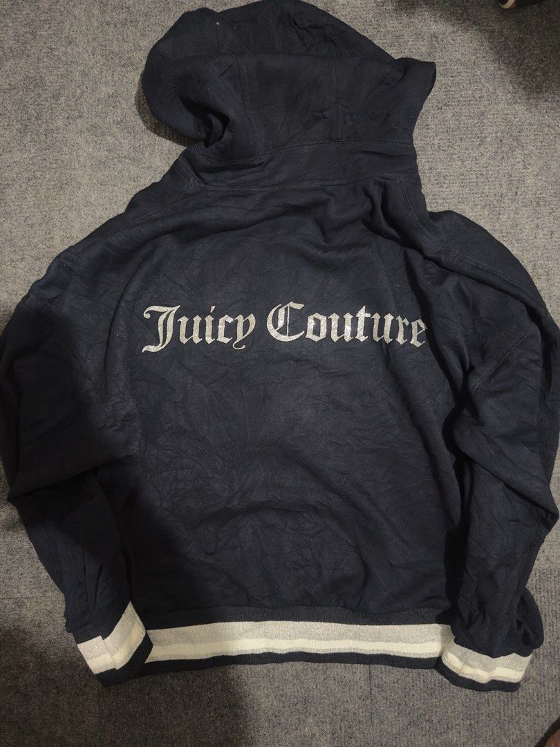 Juicy Couture (Category: Coats, Jackets and Outerwear) located in Dipolog. Submitted by dripdistric.co (Listing ID 1470241946, Image 2). Description: S-M.