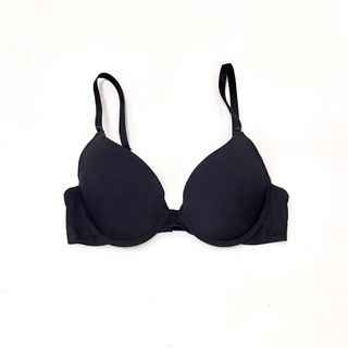 (Category: ) located in . Submitted by k_intimates (Listing ID 1469931981, Image 1). Description: .