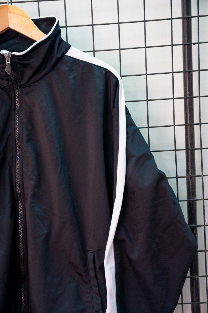 Kappa Track Jacket (Category: Coats, Jackets and Outerwear) located in Bulacan. Submitted by vckssn (Listing ID 1470247963, Image 3). Description: dimensions: 26 width 27 length best fit large to xl complete tags no issue color rate: 9.5/10.