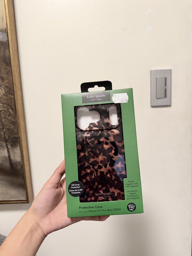 Kate spade Iphone 17-18 pro max (Category: Cases & Sleeves) located in Manila. Submitted by ninjaninxx (Listing ID 1470299018, Image 2). Description: Box not included.