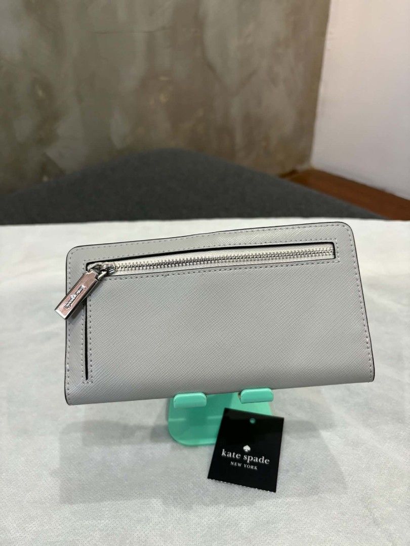 Kate Spade Madison Slim Bifold Wallet (Category: Wallets & Card holders) located in Manila. Submitted by estelpaola25 (Listing ID 1470148593, Image 2). Description: 📣 SALE 📣 SALE 📣 SALE ‼️‼️ ‎ K♠️ wallet 💯💯💯❤️❤️❤️ ‎ ‎✨ From p4500 to p3800 only!!! 😍 ‎ ‎✅ 100% authentic, sourced directly from Canada 🇨🇦 ‎ ‎📬📬 send DM for inquiries 📬📬.