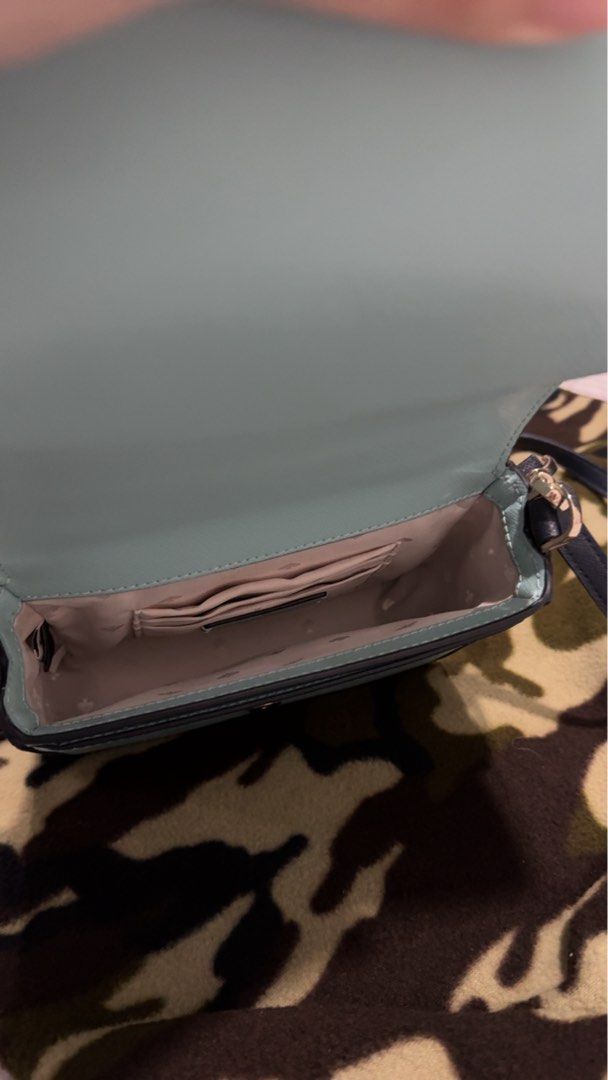 Kate Spade Staci Square Crossbody Handbag (Poolside Multi) (Category: Cross-body Bags) located in Manila. Submitted by quickgem.c8843f (Listing ID 1470222748, Image 3). Description: - 🩵 AUTHENTIC KATE SPADE Staci Square Crossbody – Poolside Multi (Like New!) 🩵 Perfect everyday or weekend crossbody! Features a chic light blue, white, and navy color-blocked design. Brand: Kate Spade New York Model: Staci Square Crossbody (#K7343) Condition: Like 