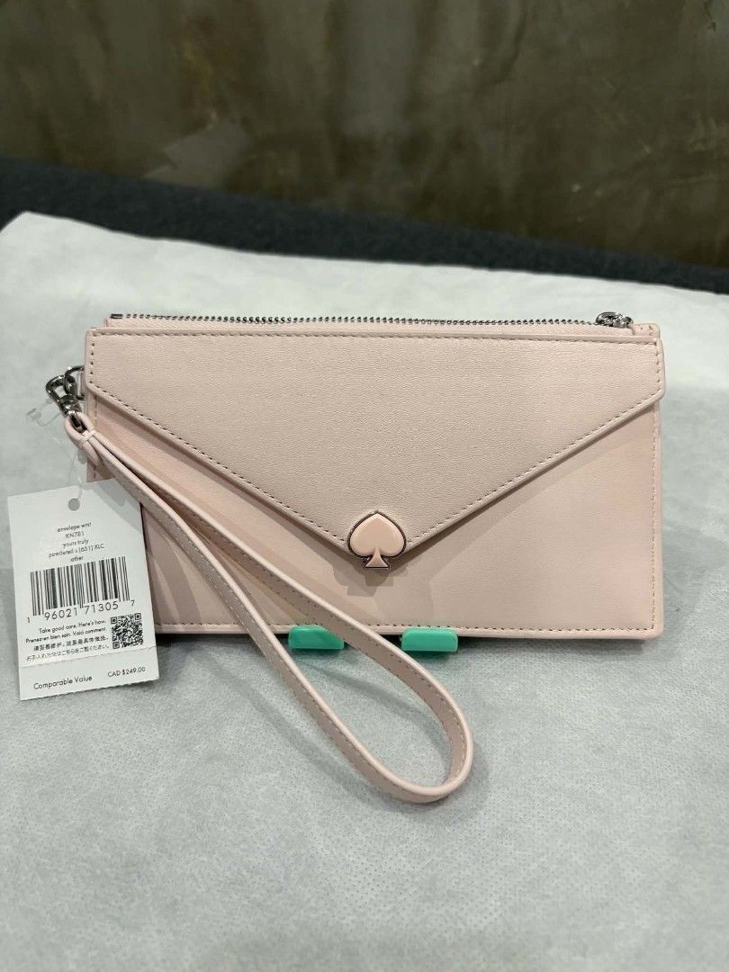 Kate Spade Yours Truly Envelope Wristlet (Category: Wallets & Card holders) located in Manila. Submitted by estelpaola25 (Listing ID 1470147312, Image 1). Description: ‎📣 SALE 📣 SALE 📣 SALE ‼️‼️ ‎ ‎K♠️ Wristlets 💯💯💯❤️❤️❤️ ‎ ‎✨ from p4050 to 3500 only!!! 😍 ‎ ‎✅ 100% authentic, sourced directly from Canada 🇨🇦 ‎ ‎📬📬 send DM for inquiries 📬📬 ‎.