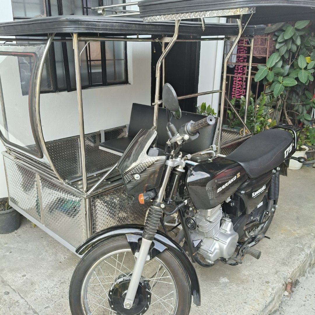 Kawasaki Barako 2 super bago (Category: Motorbikes for Sale) located in Mexico. Submitted by indaymurayta888 (Listing ID 1470261941, Image 2). Description: Like New 11months old Pure Stainless Kulung ,kulung pwedi sa Business. RFS hindi na ginagamit for pick up lang Mexico Pampanga 1st owner (with legal Documents) call 09649977820.