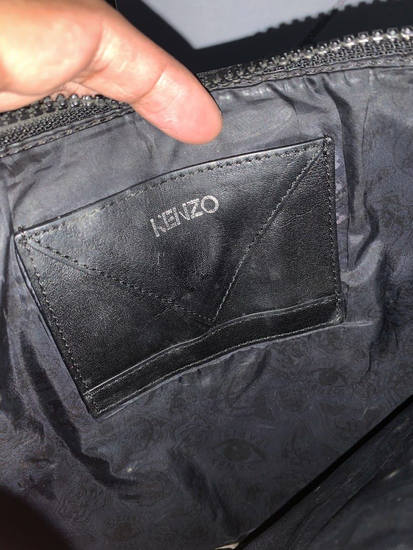 Kenzo (Category: Belt bags, Clutches and Pouches) located in Cagayan de Oro. Submitted by akidomingo088 (Listing ID 1470169248, Image 3). Description: .