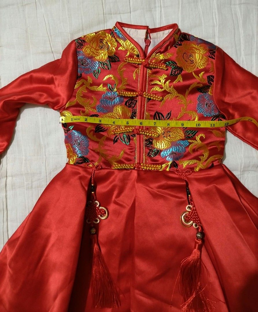 Kids Chinese Costume (Category: Babies & Kids Fashion) located in Caloocan City. Submitted by appleblossoms07 (Listing ID 1470237274, Image 2). Description: Old stock but new.
