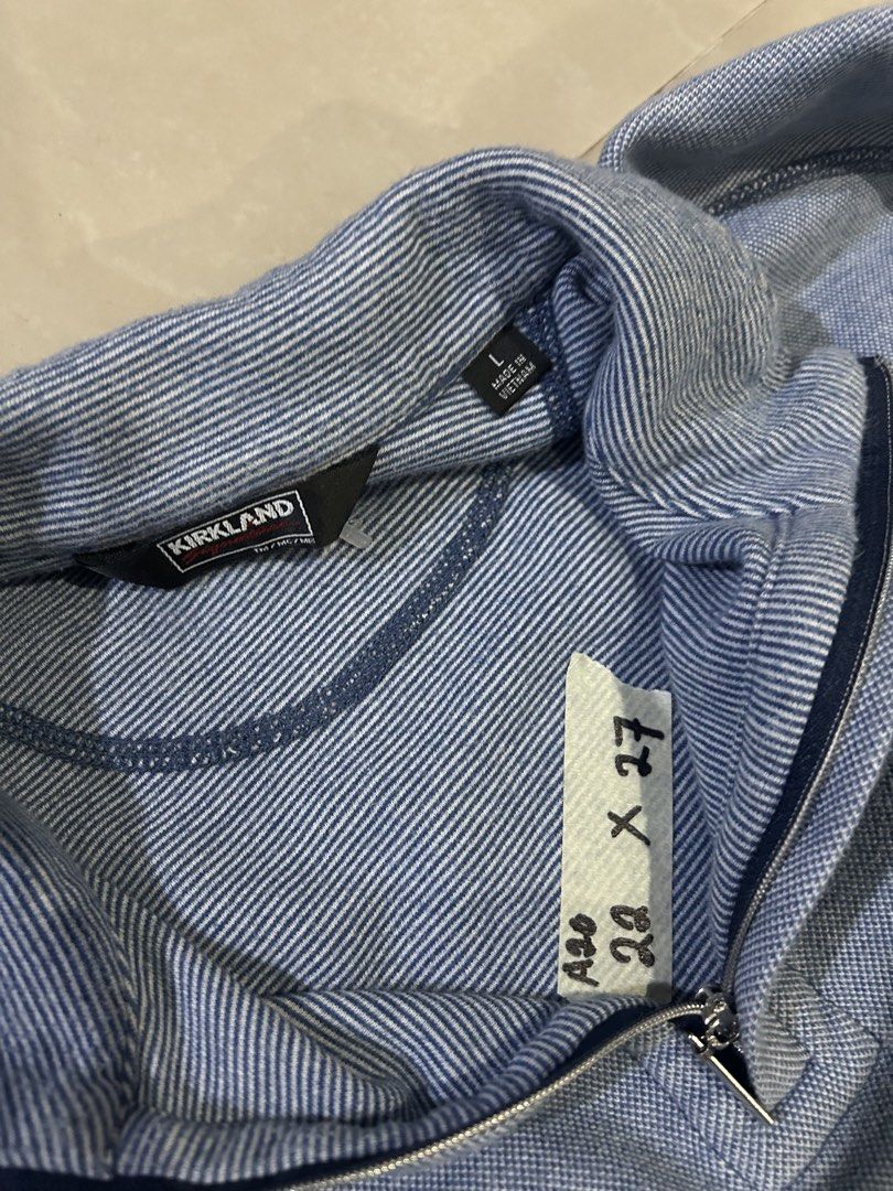 Kirkland Signature Blue Quarter Zip Pullover Sweater (Category: Coats, Jackets and Outerwear) located in San Fernando. Submitted by thrift_lang_ni_kim (Listing ID 1470335412, Image 3). Description: ⬇️ DETAILS ⬇️ Kirkland Signature Blue Quarter Zip Pullover Sweater DIMENSIONS (INCHES) Width:22 Length:27 Best fit: L to XL Color rate:9/10 Condition/Issue:Good condi Mine: ₱350 Minimum increment: ₱50 Already washed and ready to wear. 📌 Please check a