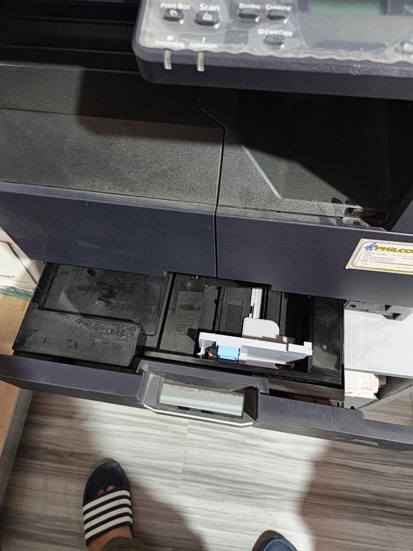 Kyocera heavy duty printer (Category: Printers, Scanners & Copiers) located in Quezon City. Submitted by vonnrivera2594 (Listing ID 1470290168, Image 1). Description: 🖨️ FOR SALE: KYOCERA TASKalfa 2020 PHOTOCOPIER / PRINTER 💰 Price: ₱12,000 — Negotiable 📌 Product Details: - Brand: Kyocera - Model: TASKalfa 2020 - Type: Multifunction Photocopier / Printer - Suitable for office, school, and business use ⚠️ Condition: - Printing output has lines.