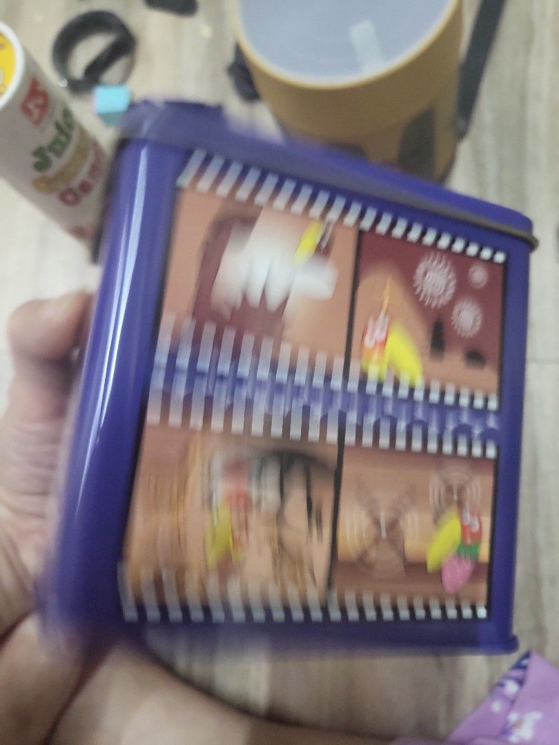 Kyorochan Tin can (Category: Accessory Holder, Box & Organizers) located in Caloocan City. Submitted by lynette1977 (Listing ID 1470223595, Image 3). Description: .