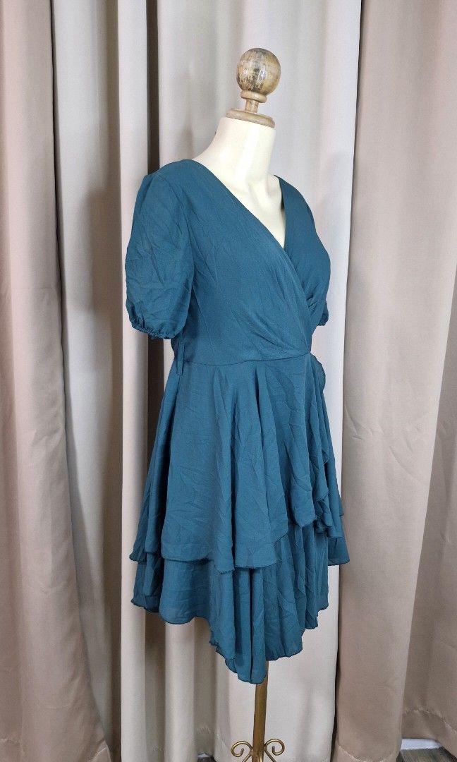 L: Dress (Category: Dresses) located in Calabanga. Submitted by deniseallyson (Listing ID 1470165044, Image 2). Description: .