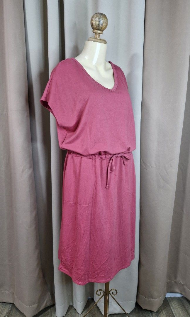 L: Dress (Category: Dresses) located in Calabanga. Submitted by deniseallyson (Listing ID 1470166610, Image 2). Description: .