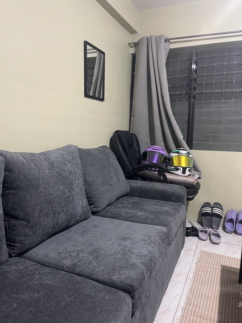 L Shape Sofa Set (Category: Sofas) located in Pasig City. Submitted by espanosam__ (Listing ID 1470164238, Image 2). Description: URATEX - Color: Dark Grey - Material: Clean fabric upholstery - Shape: Modular L-shape sectional - Features: Plush back cushions and wide seating space - Condition: Well-maintained and clean throughout - Perfect for: Everyday lounging or hosting guests.