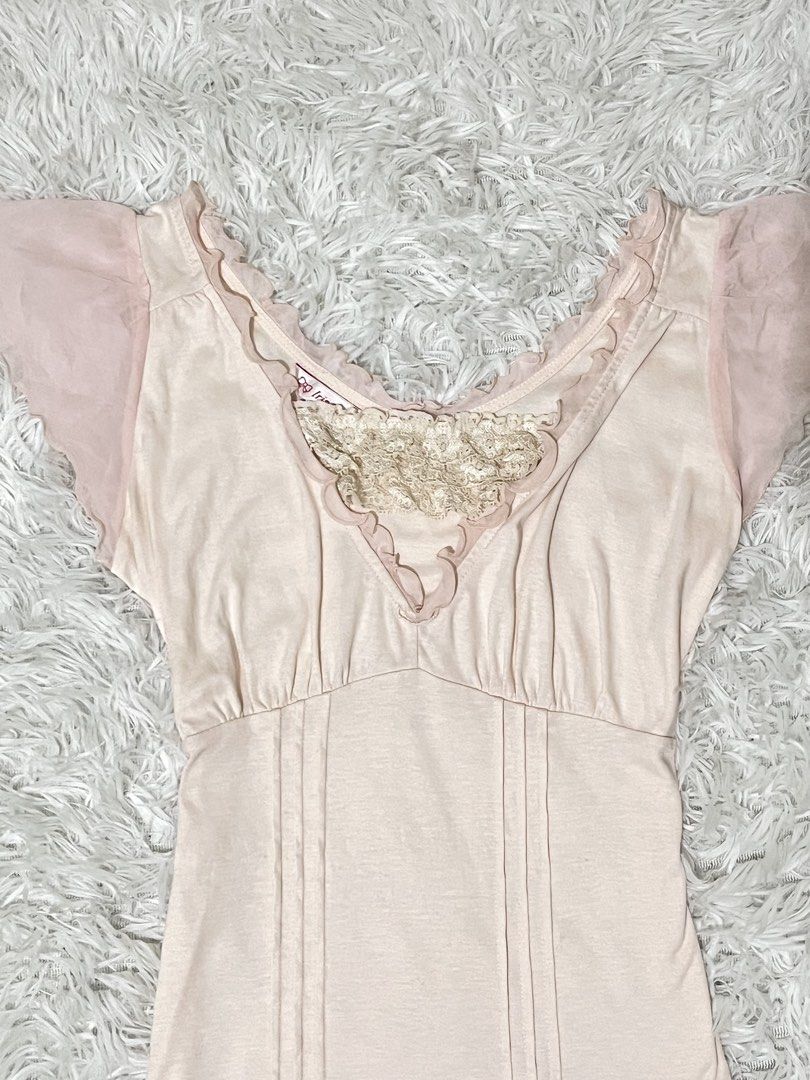 Lace Babydoll (Category: Blouses) located in Bacolod City. Submitted by minwonluvr (Listing ID 1470278703, Image 3). Description: -no issues, super cutesyy -fits S-M #y2k #vintage.