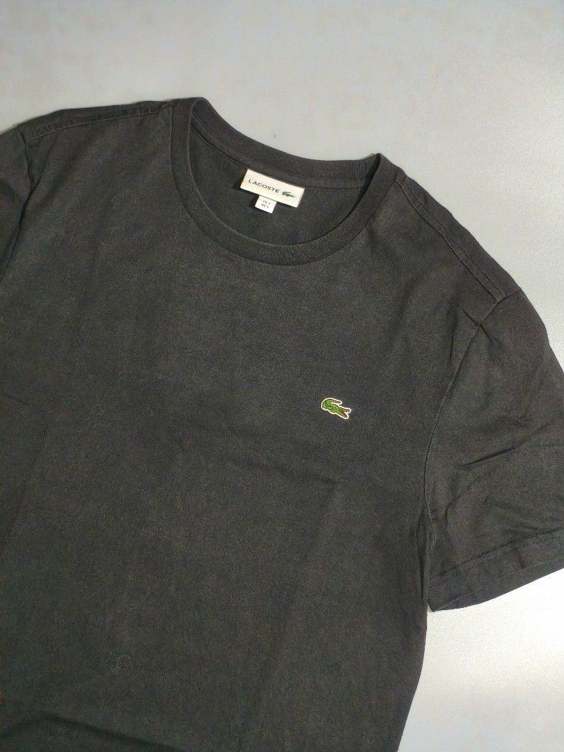 Lacoste Black Tshirt (Category: Tshirts & Polo Shirts ) located in Cagayan de Oro. Submitted by solo_d3lux (Listing ID 1470299136, Image 2). Description: ‼️Lacoste Black Tshirt‼️ Width - 19 Length - 27 Location: Mindanao, CDO 9/10 color rate Need wash MOP: Gcash/Cash MOD: Jnt Express/Meet up Unli video call on fb for safer transaction. Pm me to purchase!! 📩📩.