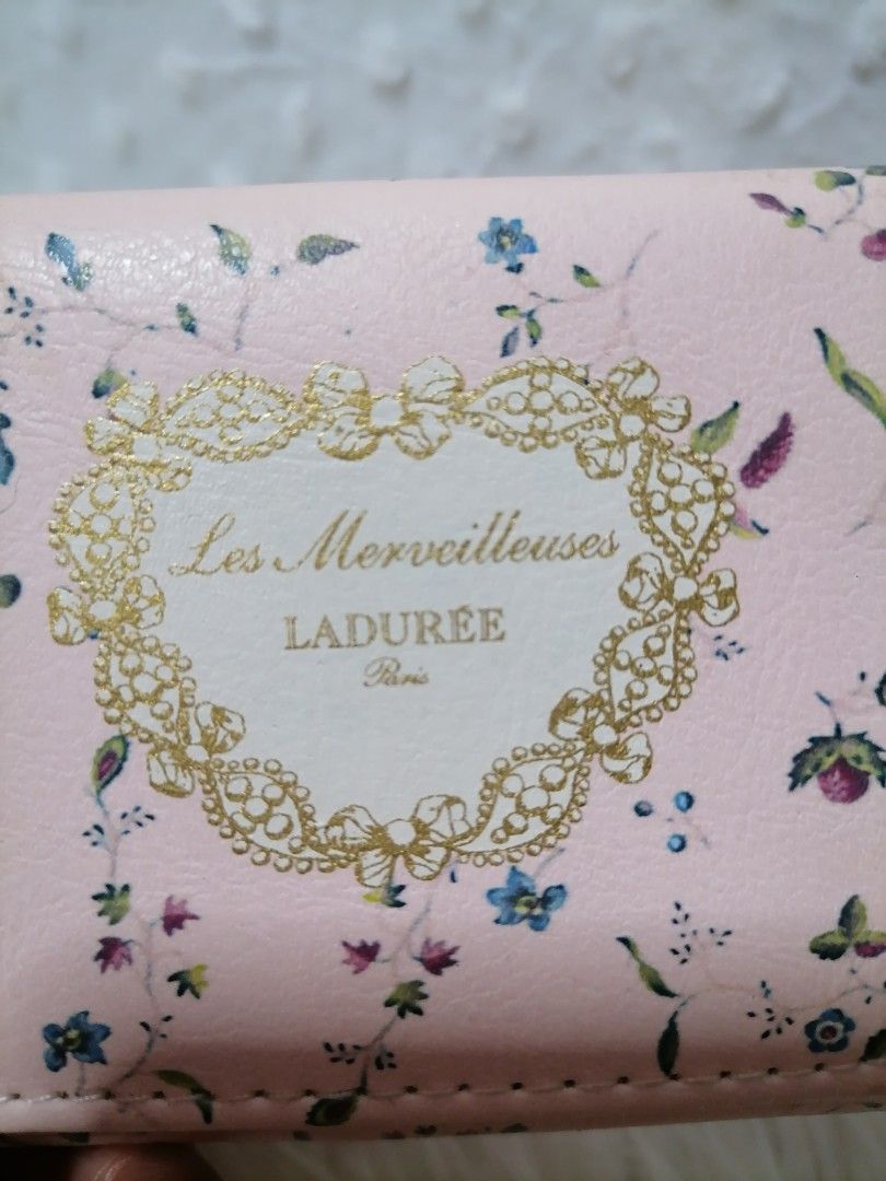 Laduree Wallet (Category: Wallets & Card holders) located in Butuan. Submitted by az-branded.items (Listing ID 1470313861, Image 2). Description: Small size wallet Authentic item From Japan.