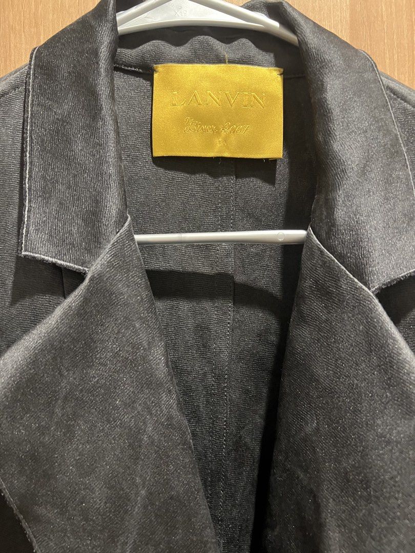 Lanvin dress coat (Category: Coats, Jackets and Outerwear) located in Manila. Submitted by michllov (Listing ID 1470268647, Image 2). Description: .