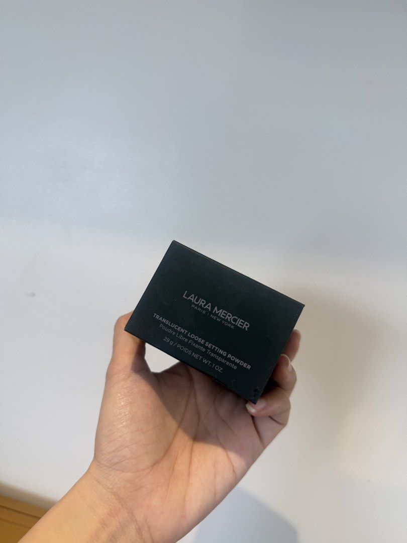Laura mercier powder (Category: Makeup) located in Quezon City. Submitted by destashingmycloset (Listing ID 1470254236, Image 1). Description: .