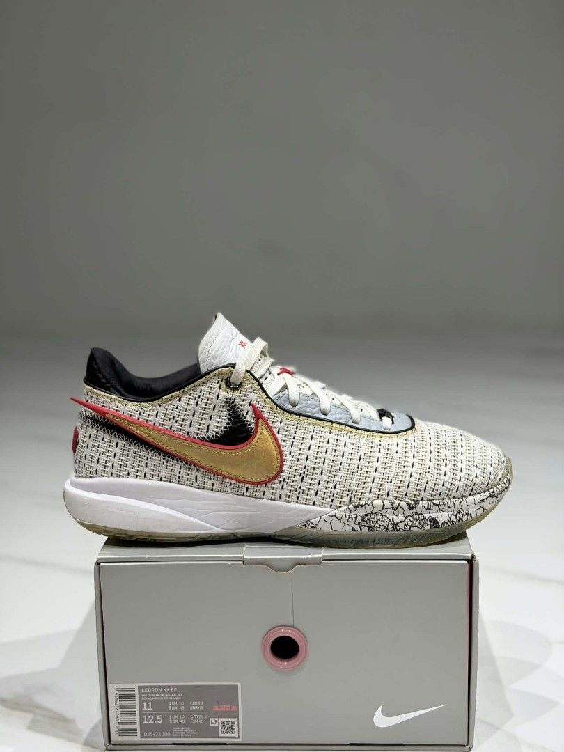 LEBRON 20 DEBUT (Category: Sneakers) located in Caloocan City. Submitted by 321soled (Listing ID 1470203404, Image 1). Description: for sale/trade leb 20 debut size 11 used / complete 2,995 south caloocan area ig/fb: 321soled.