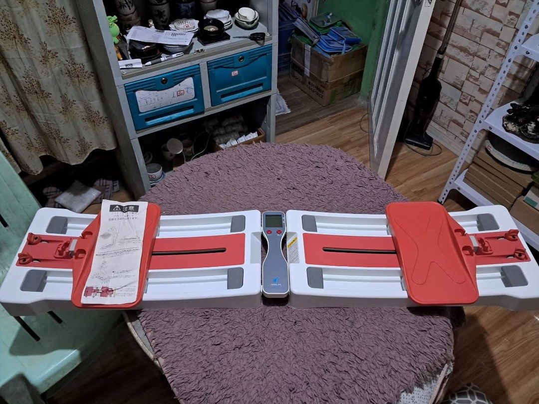 Leg workout machine (Category: Toning & Stretching Accessories) located in Cavite. Submitted by secretjapansurplus (Listing ID 1470200757, Image 2). Description: Title: Aerolife Inner Slider / Leg Workout Machine (Japan Surplus) Description: Looking for an effective way to tone your thighs, hips, and core at home? This authentic Aerolife Inner Slider from Japan is perfect for home workouts! It targets your inner thighs and pelvic muscles through 